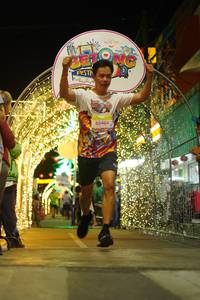 BIB: 1000, 50404
                            <button type="button" onclick="openModal(21832096)" class="btn btn-primary btn-sm float-right btn-popup" data-toggle="modal" data-target=".modal-high-quality">
                        <i class="fas fa-shopping-cart"></i> Add to Cart
                    </button>
                                            <button type="button" onclick="isThisMe(21832096, true)" class="btn btn-success btn-sm float-right btn-popup btn-isme hidden" data-toggle="tooltip" data-placement="bottom" title="นี่คือรูปของคุณใช่ไหม คลิกที่นี่เพื่อเอาเข้าอัลบั้ม">
                        <i class="fas fa-plus"></i> Add to album
                    </button>
                    <button type="button" onclick="isThisMe(21832096, false)" class="btn btn-warning btn-sm float-right btn-popup btn-isnotme hidden">
                        <i class="fas fa-ban"></i> Remove from album
                    </button>